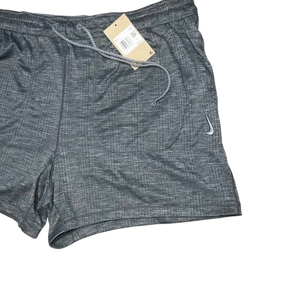 Nike Dri Fit Yoga Training mens grey shorts size XXL NWT - Picture 5 of 5